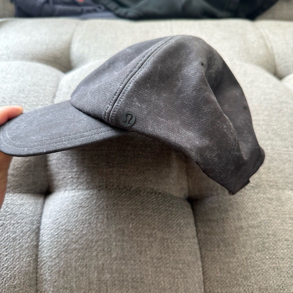 Lululemon cap